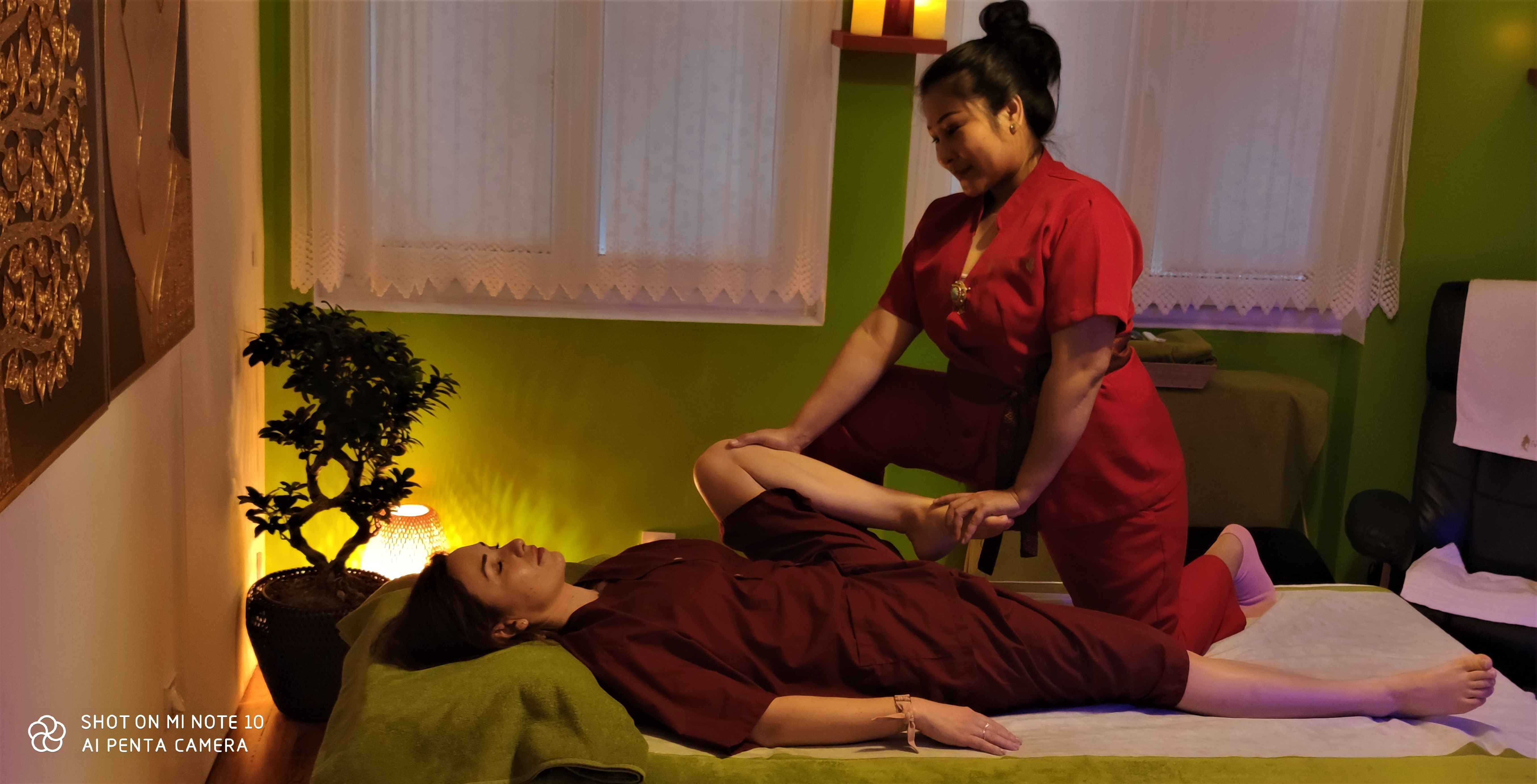 position massage thaï traditionnel rives en seine phothaimassage